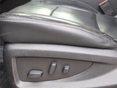 Used 2019 GMC Yukon XL SLT w/ Open Road Package image 14