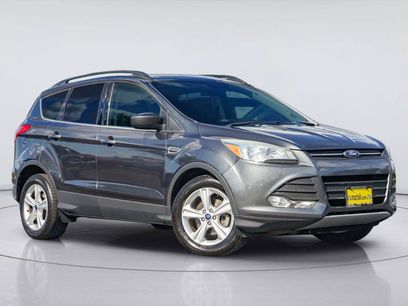Used 2016 Ford Escape SE w/ Equipment Group 201A