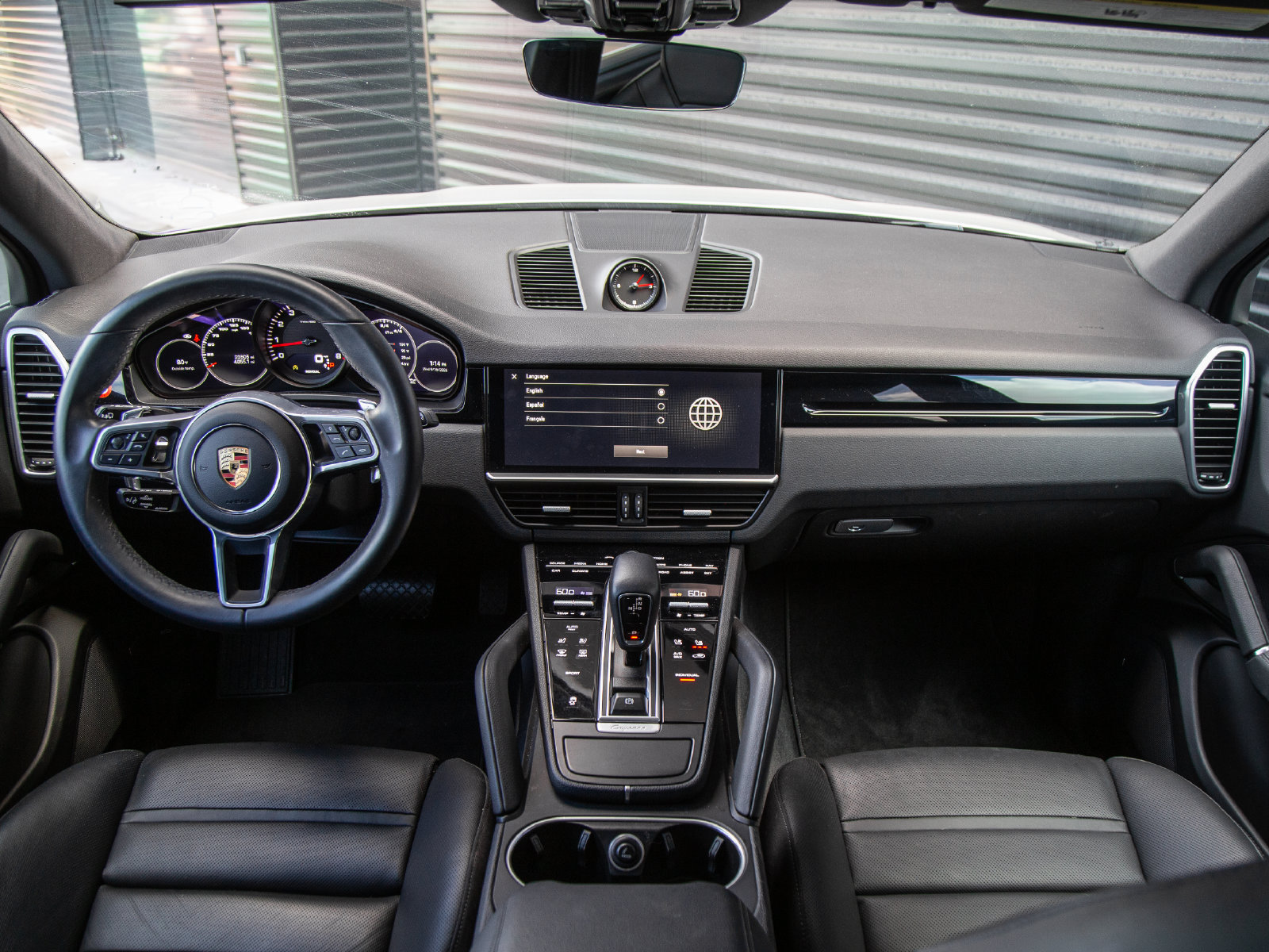 Certified 2023 Porsche Cayenne AWD/4WD image 21
