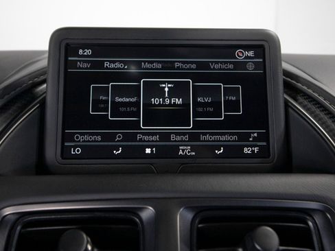 Used 2019 Aston Martin DB11 AMR image 34