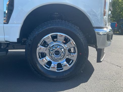 New 2026 Ford F350 Lariat AWD/4WD image 10