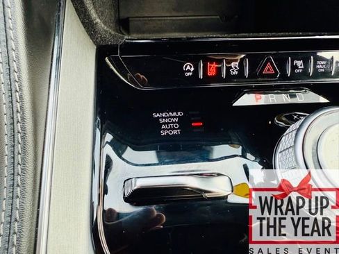 Used 2024 Jeep Wagoneer Series II image 30