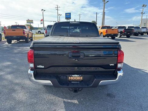 Used 2019 Toyota Tacoma SR5 image 6