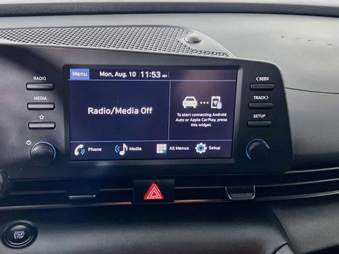 Certified 2025 Hyundai Elantra Sport FWD image 13