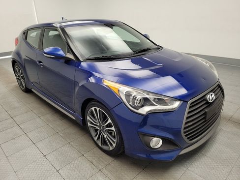 Used 2016 Hyundai Veloster Turbo FWD image 13