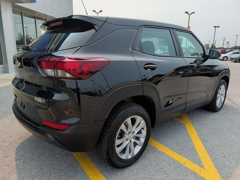Used 2022 Chevrolet TrailBlazer LS FWD image 7