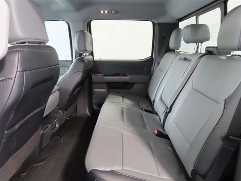 Used 2022 Ford F150 Lariat w/ Equipment Group 501A Mid image 32