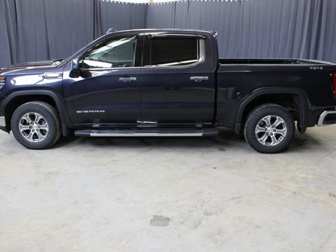 Used 2024 GMC Sierra 1500 SLT AWD/4WD image 8