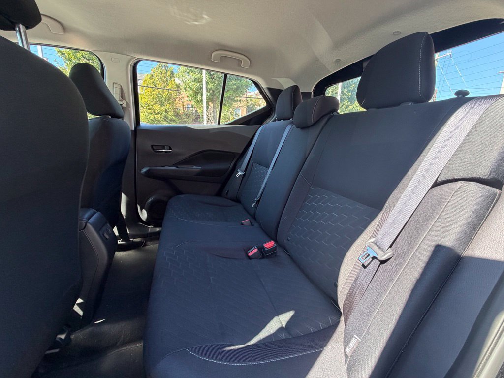 Certified 2024 Nissan Kicks SV FWD image 4