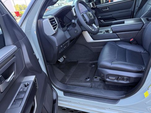 Certified 2026 Toyota Tundra Platinum w/ TRD Off-Road Package AWD/4WD image 13
