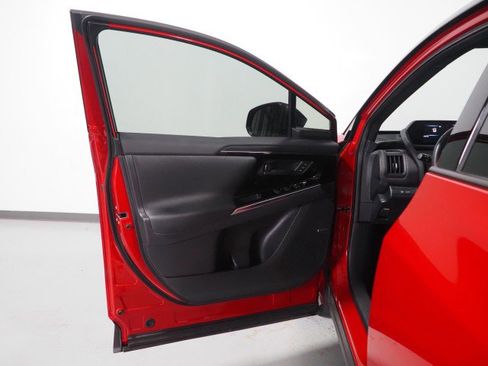 Used 2023 Subaru Solterra Touring AWD/4WD image 44