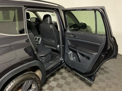 Used 2021 Volkswagen Atlas SE w/ Towing Package AWD/4WD image 32