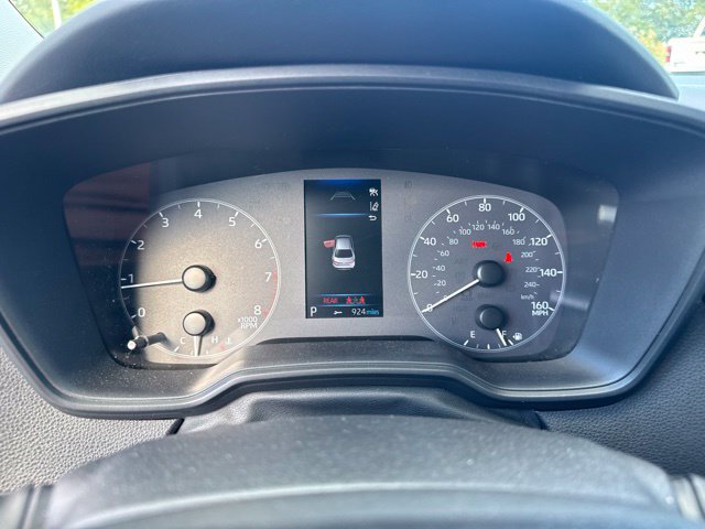 Used 2025 Toyota Corolla LE FWD image 25