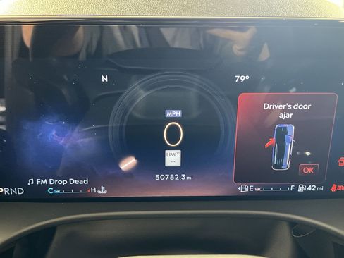 Used 2025 Lincoln Aviator AWD image 18