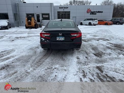 Used 2018 Honda Accord EX image 5