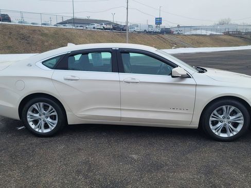 Used 2014 Chevrolet Impala LT w/ Convenience Package image 14