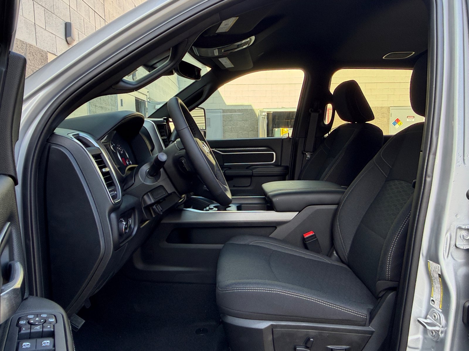 New 2026 RAM 3500 Big Horn AWD/4WD image 11