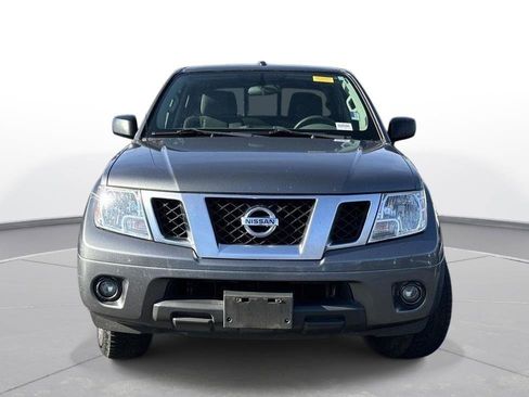 Used 2017 Nissan Frontier Desert Runner image 3
