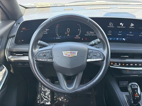 Certified 2024 Cadillac XT4 Premium Luxury FWD image 7