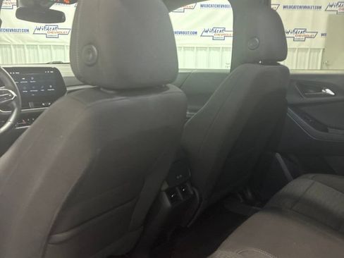 Used 2026 Chevrolet Equinox LT AWD/4WD image 27
