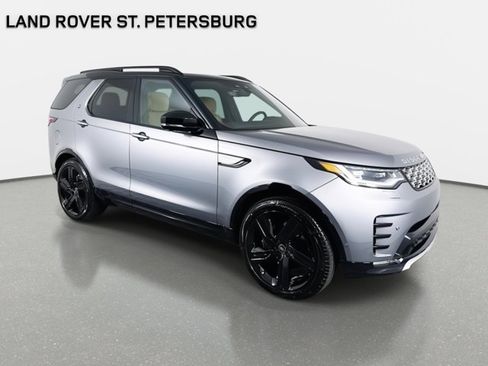 New 2026 Land Rover Discovery Limited Edition image 3