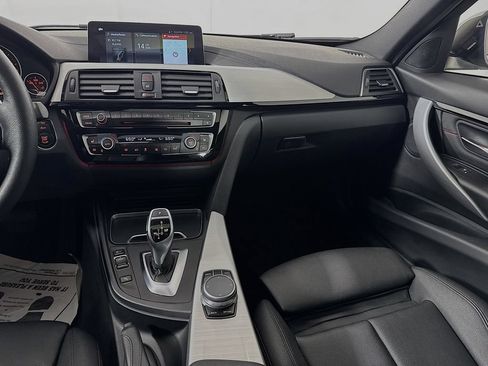 Used 2018 BMW 330i Sedan w/ Convenience Package RWD image 29