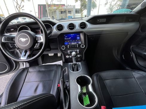 Used 2020 Ford Mustang Premium image 19