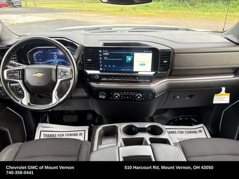 Used 2023 Chevrolet Silverado 1500 LT AWD/4WD image 15