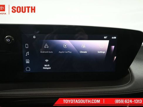 Used 2025 Buick Encore GX Avenir w/ Avenir Convenience Package AWD/4WD image 14