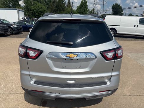Used 2015 Chevrolet Traverse LS AWD/4WD image 4