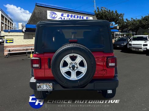 Used 2021 Jeep Wrangler Unlimited Sport AWD/4WD image 7