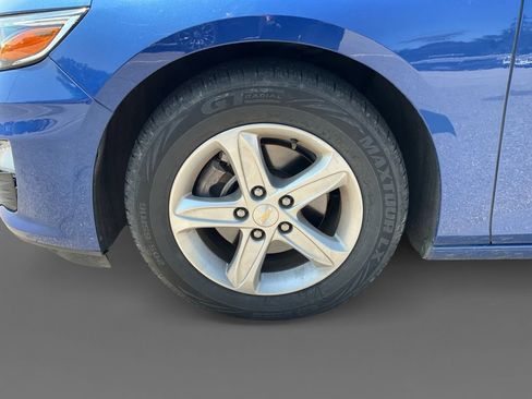 Used 2023 Chevrolet Malibu LS FWD image 11