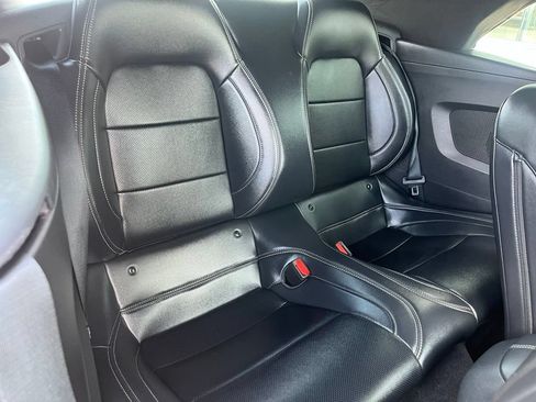 Used 2025 Ford Mustang Premium RWD image 17