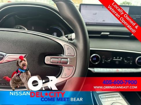 Used 2025 Genesis GV70 2.5T AWD/4WD image 17