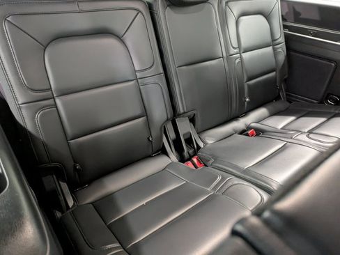 Used 2022 Lincoln Navigator Reserve image 26