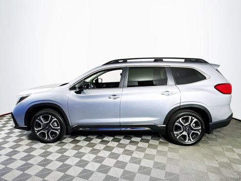 Used 2025 Subaru Ascent Limited AWD/4WD image 4