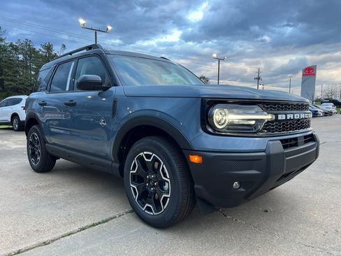 New 2026 Ford Bronco Sport Outer Banks image 1