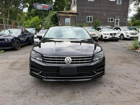 Used 2016 Volkswagen Passat 1.8T S FWD image 11