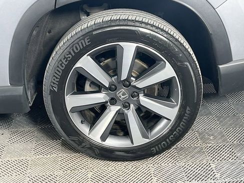 Certified 2023 Honda Pilot Touring image 34