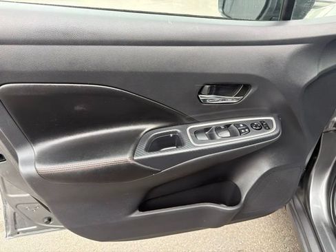 Used 2025 Nissan Versa SR w/ Trunk Package FWD image 24