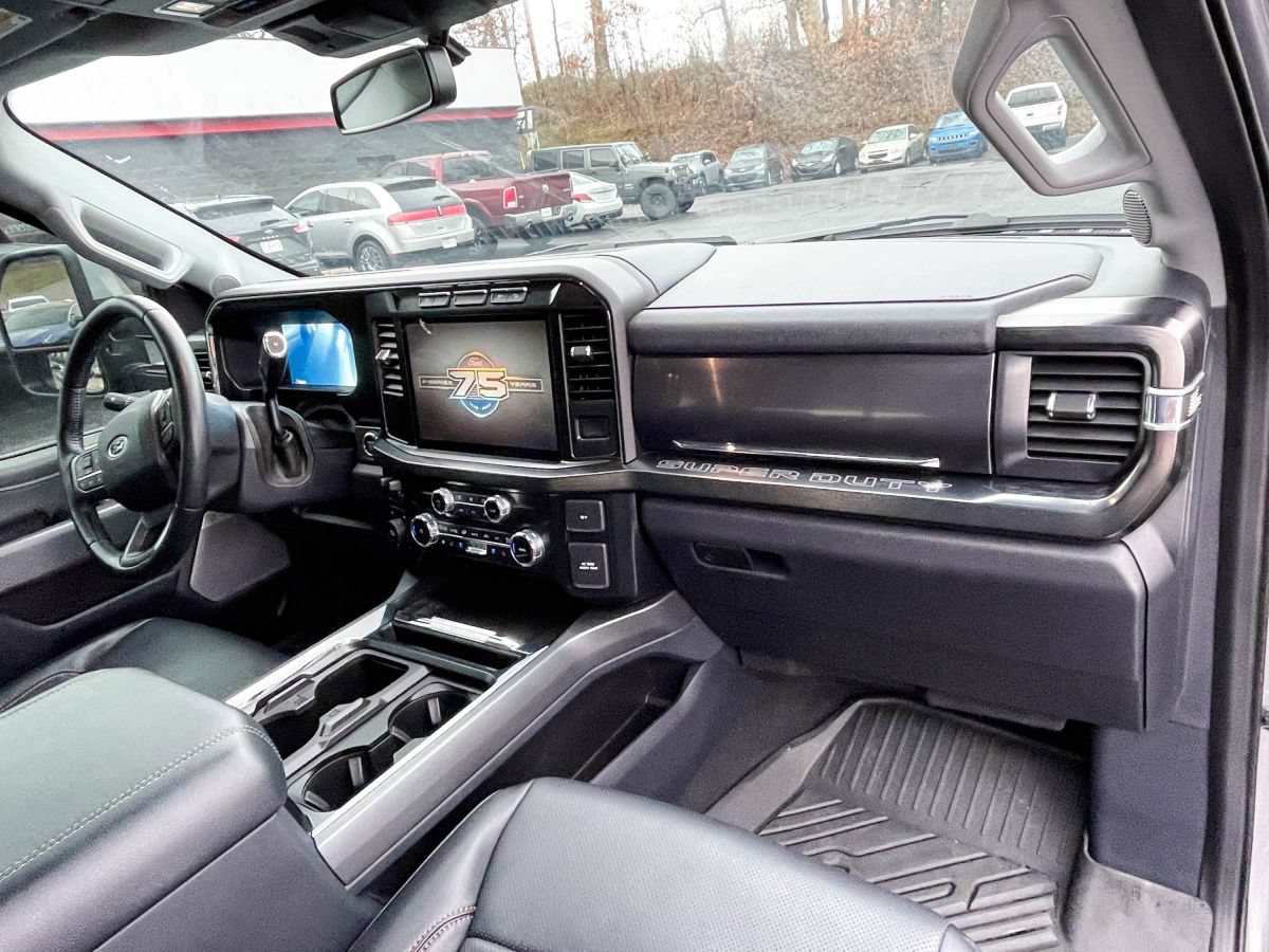 Used 2023 Ford F250 Lariat w/ Sport Appearance Package AWD/4WD image 10