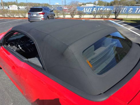 Used 2014 Ford Mustang V6 image 10