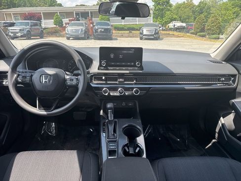 Used 2024 Honda Civic LX image 11