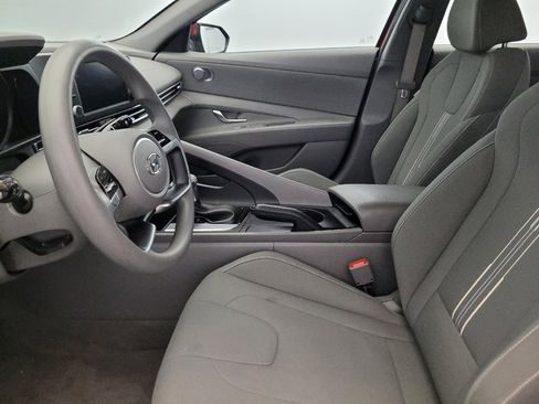 Used 2023 Hyundai Elantra SEL w/ Cargo Package FWD image 17