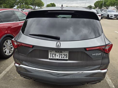 Used 2023 Acura MDX FWD image 6