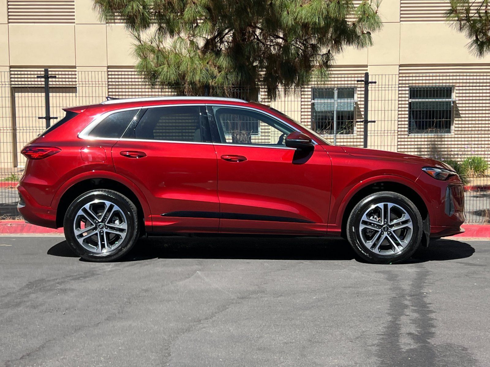 New 2026 Audi Q5 Premium AWD/4WD image 7