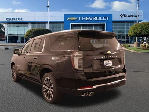 New 2026 Chevrolet Suburban High Country AWD/4WD image 5