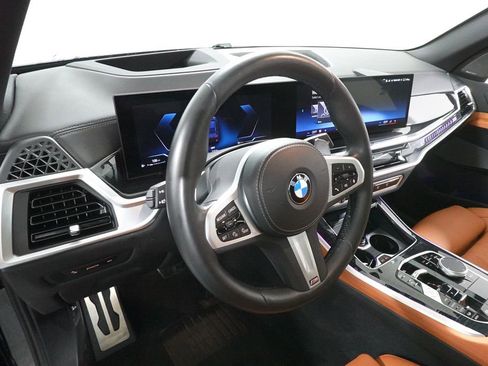 Used 2024 BMW X5 xDrive40i AWD/4WD image 25