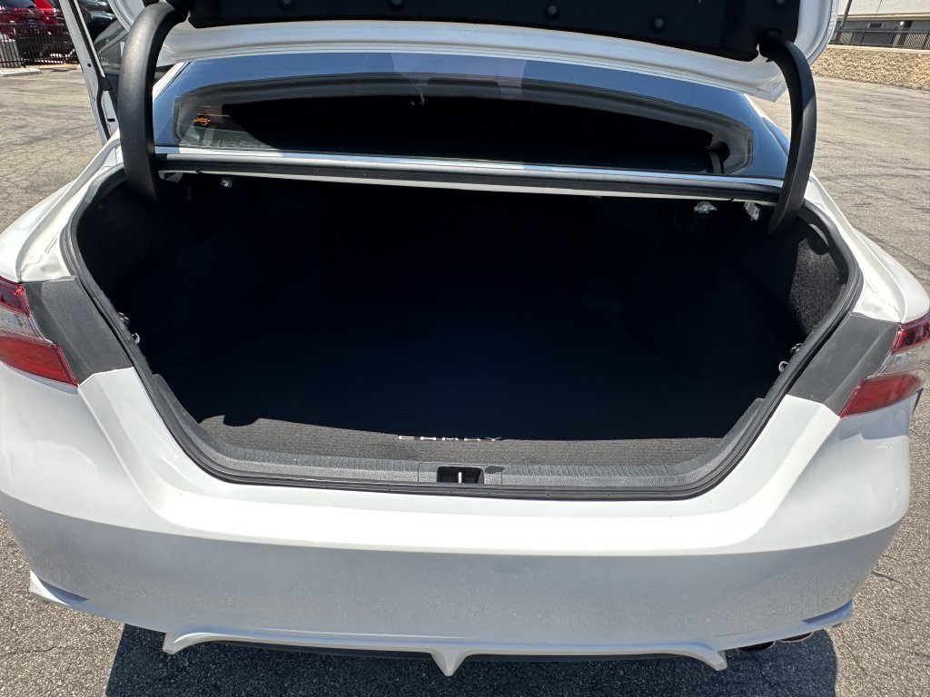 Used 2023 Toyota Camry SE w/ Convenience Package FWD image 25