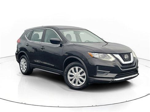 Used 2018 Nissan Rogue S image 1
